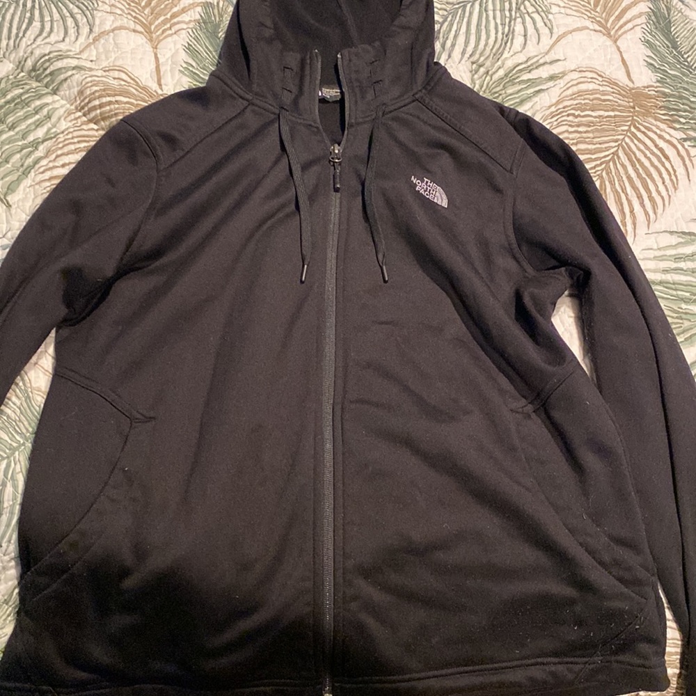 Black Under Armour Sweatshirt